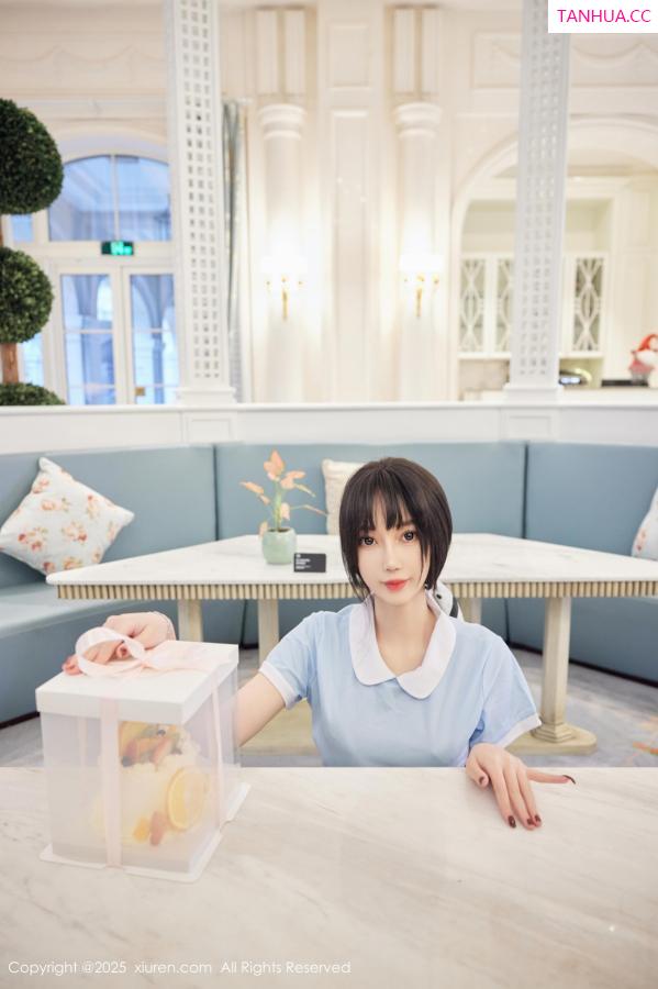 玥儿玥  [XiuRen]高清写真图 2025.02.10 No.9864 玥儿玥er 丝袜美腿第9张图片